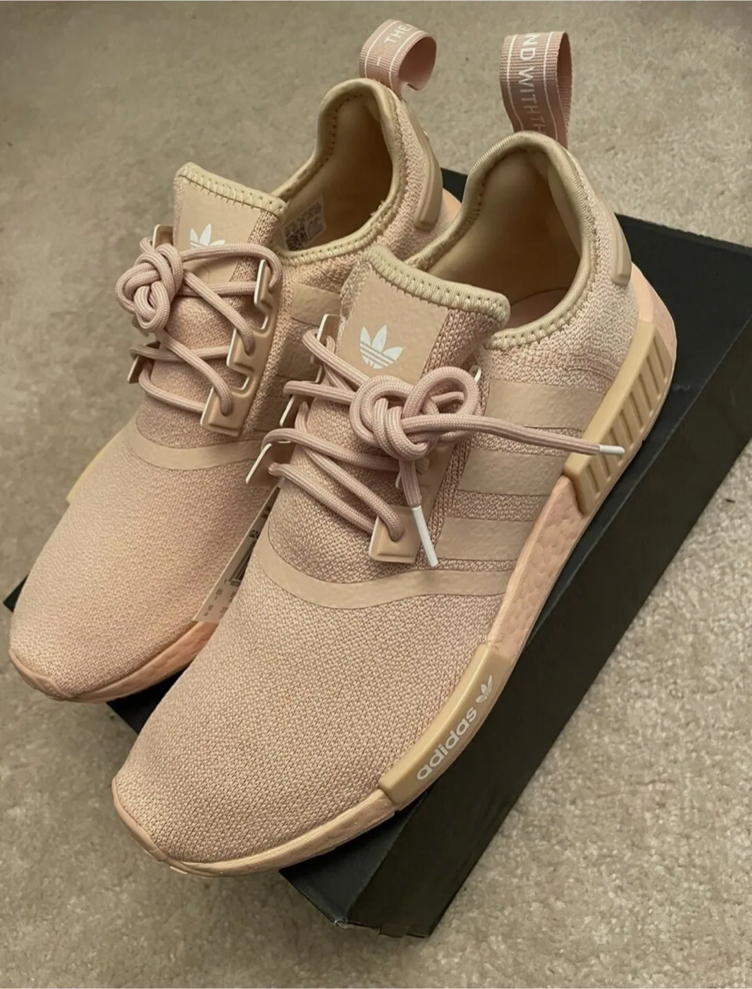 Adidas NMD R1 W Blush image indicator(9)