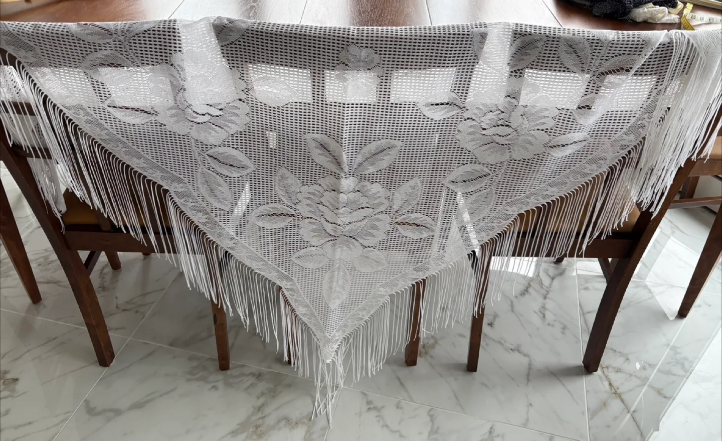 Vintage White Lace Shawl image indicator(2)