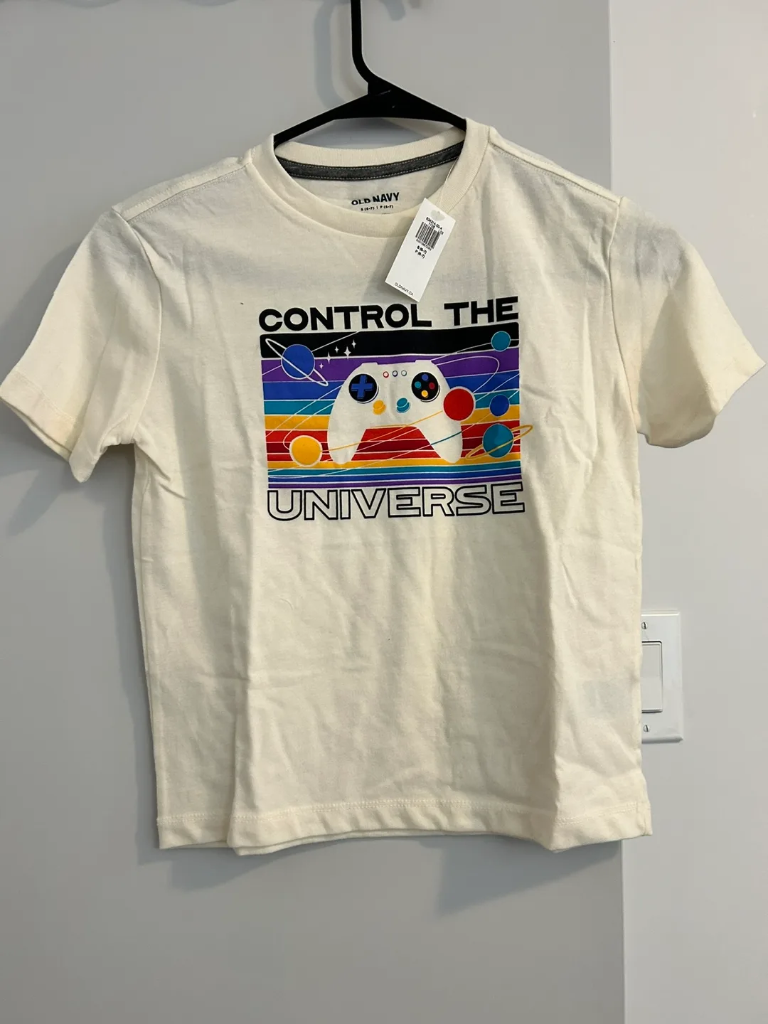 Old Navy Kids T-Shirt Size S (6-7) thumbnail