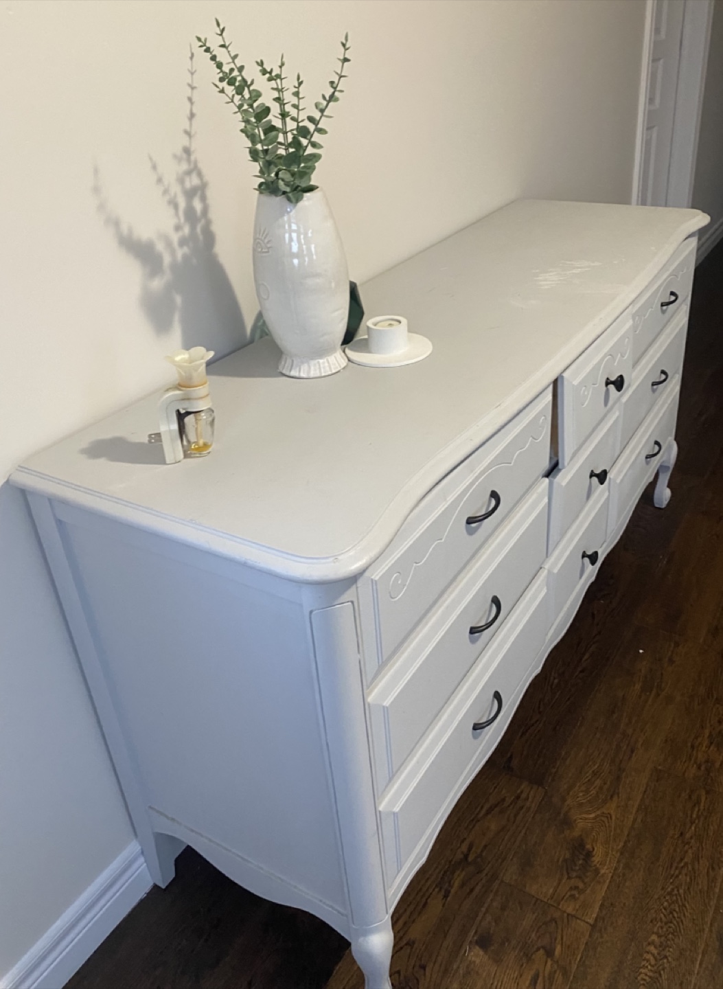 Light Grey 9-Drawer Dresser - photo 2