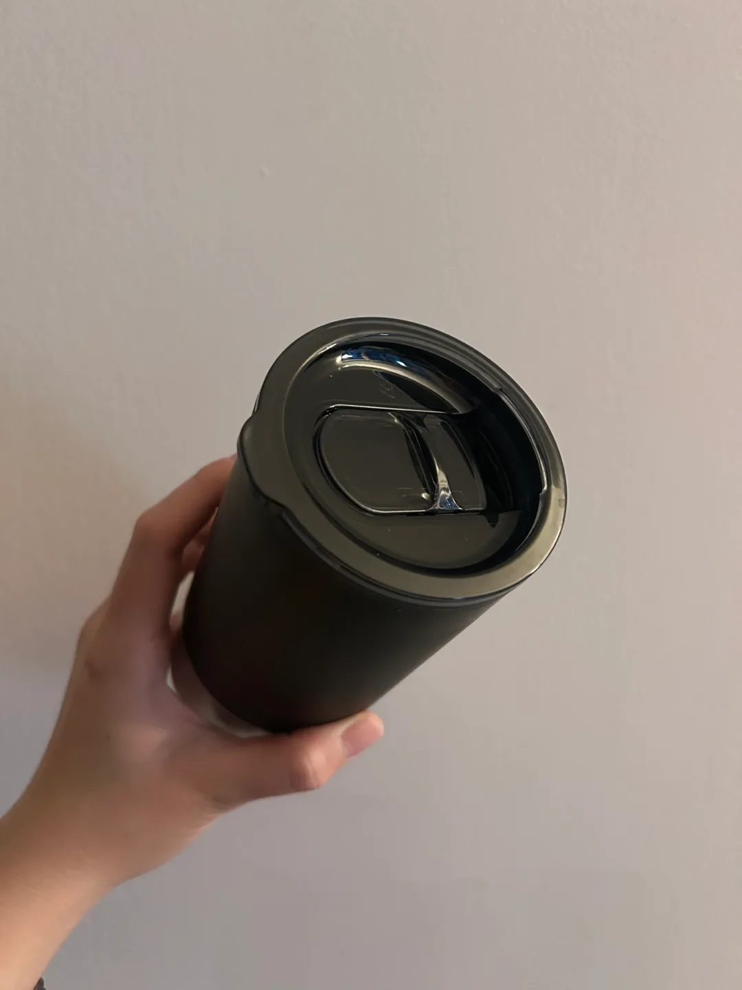 Brand new tumbler with straw for cold water only image indicator(3)