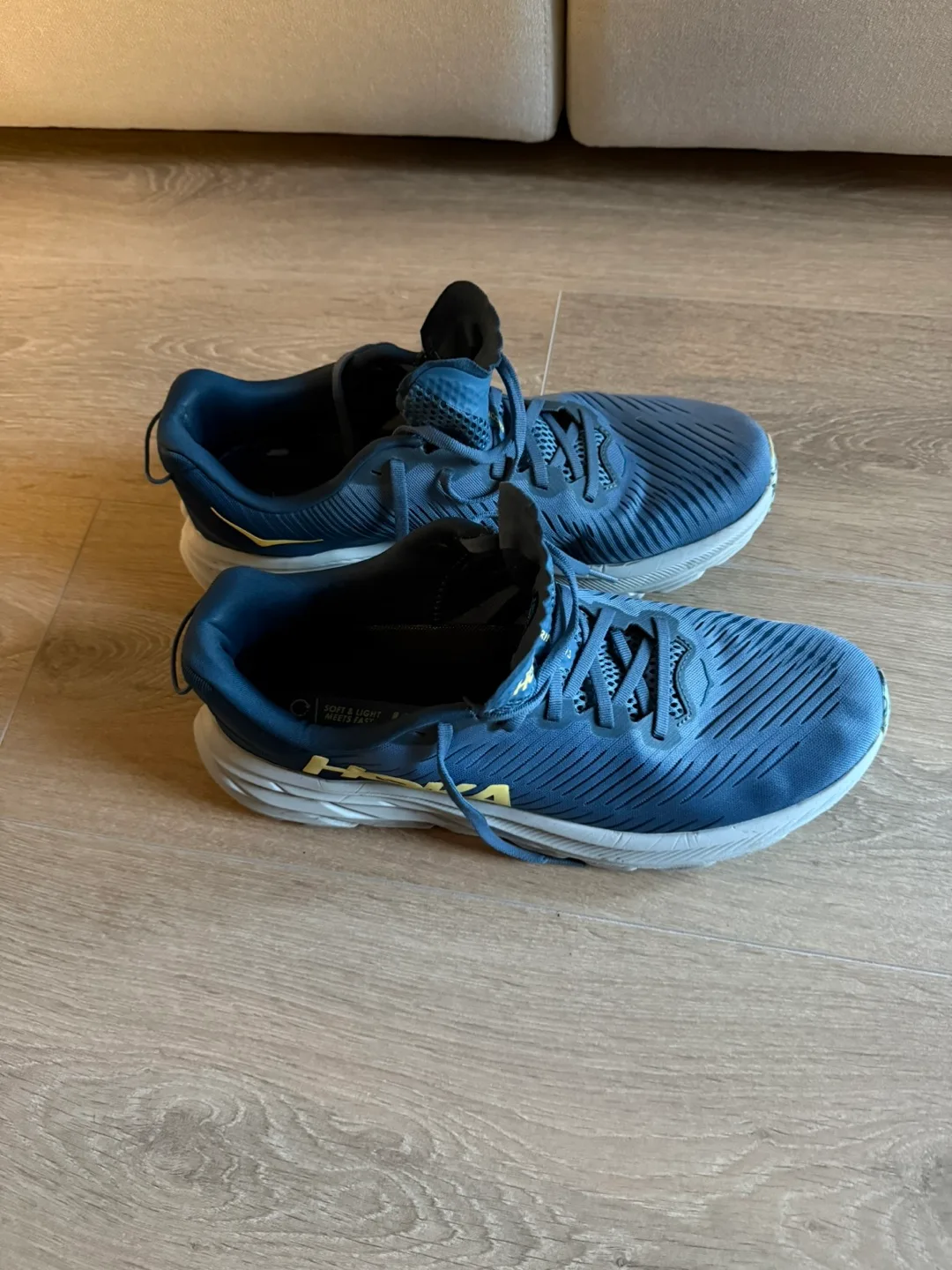 Hoka Rincon 3, Size 11 thumbnail