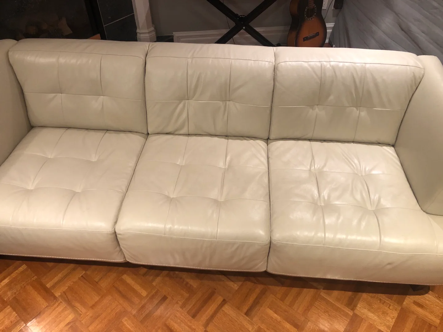 Leather Sofa - Cream Colour image indicator(3)