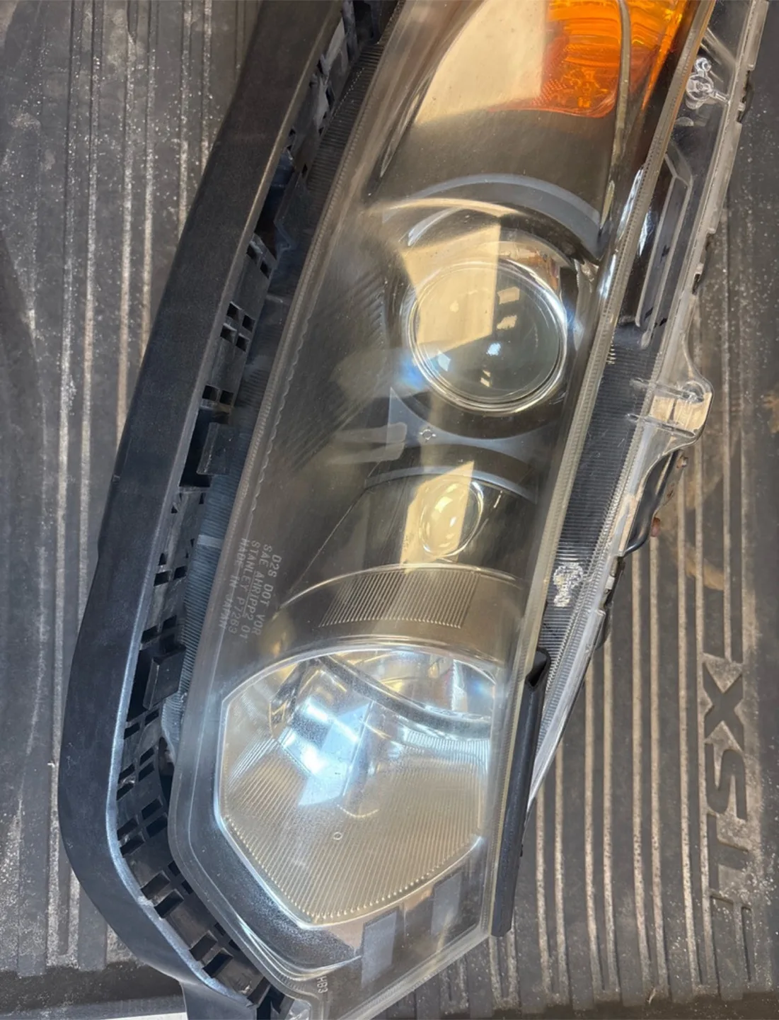 2009-2014 Acura TSX Headlight Assembly HID image indicator(2)