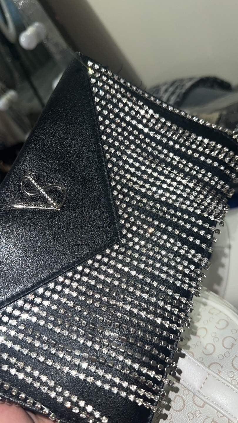Victoria's Secret Rhinestone Clutch - photo 2