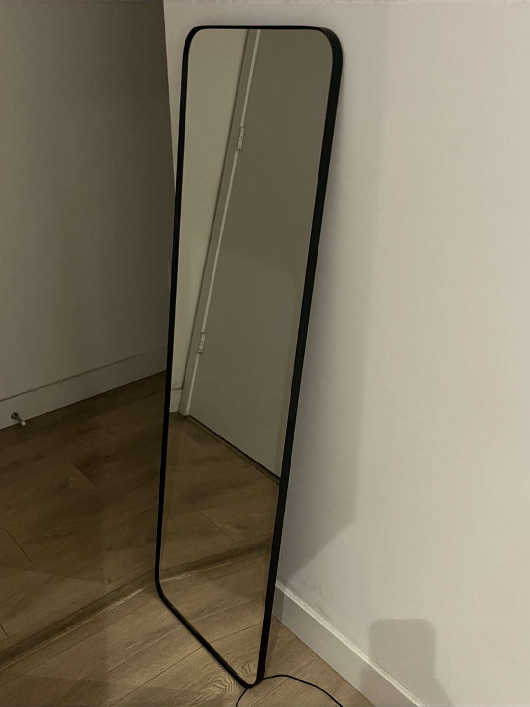 IKEA LINDBYN Mirror, black, 40x130 cm (15 3/4x51 1/8 ") - photo 2