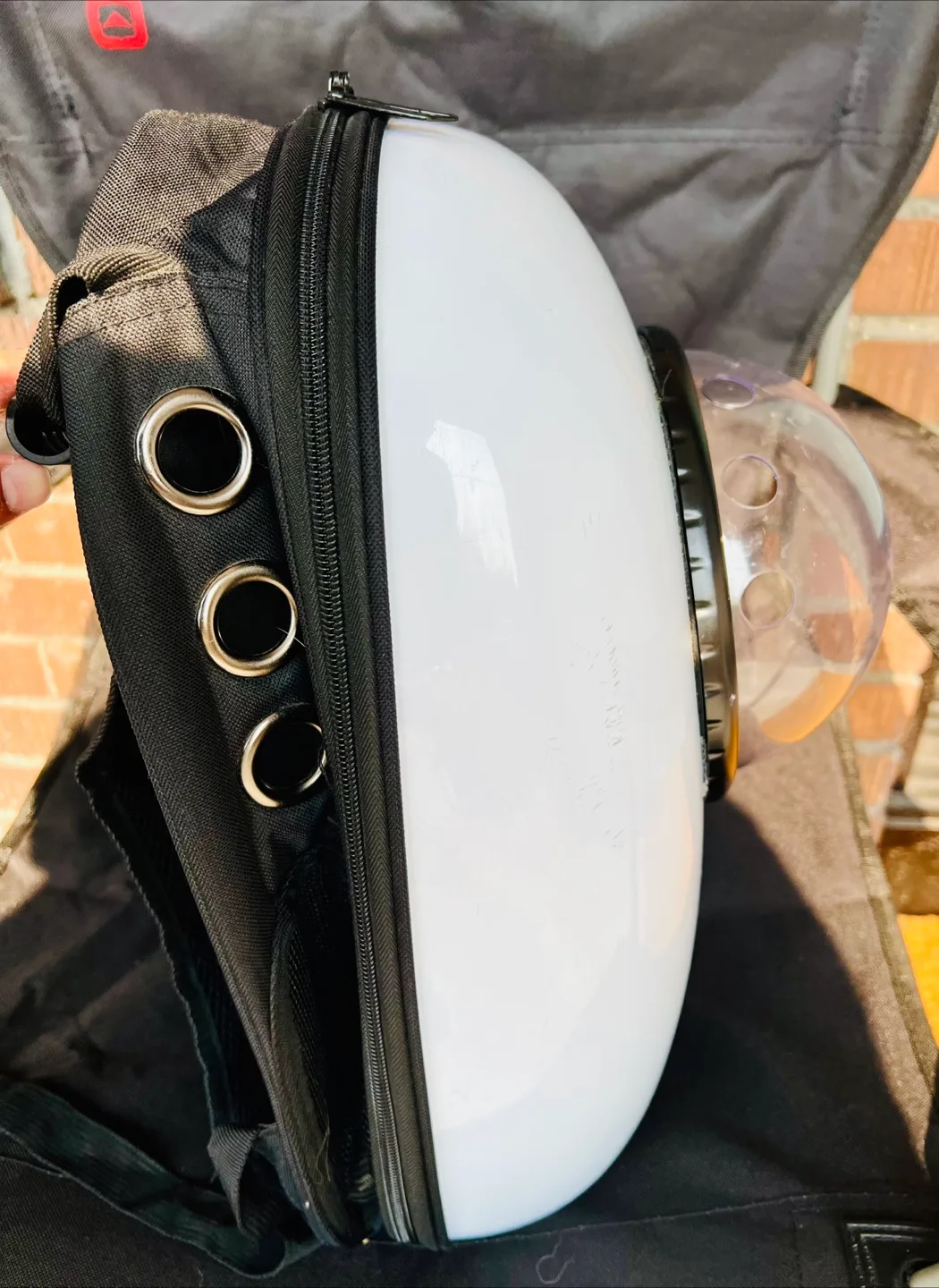 Lemonda Pet Carrier Backpack - White image indicator(2)