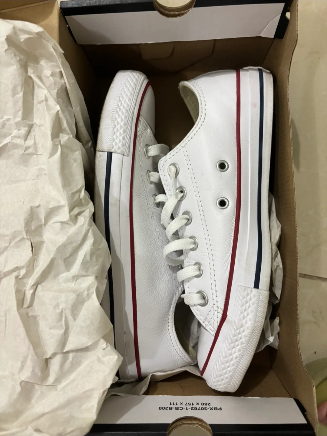 Converse All Star Leather White Shoes thumbnail