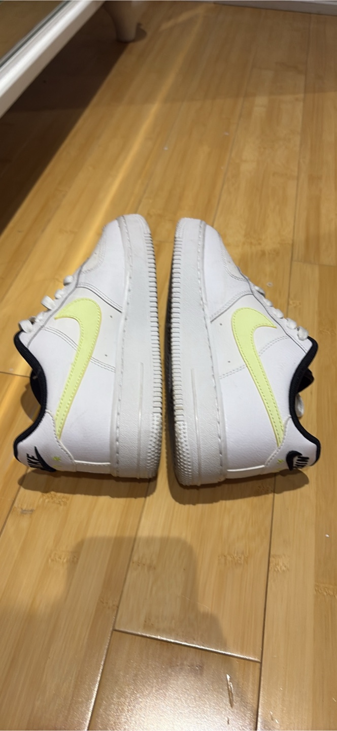 Nike Air Force 1 07’ LV8 ‘Worldwide Pack- Volt’ - photo 3