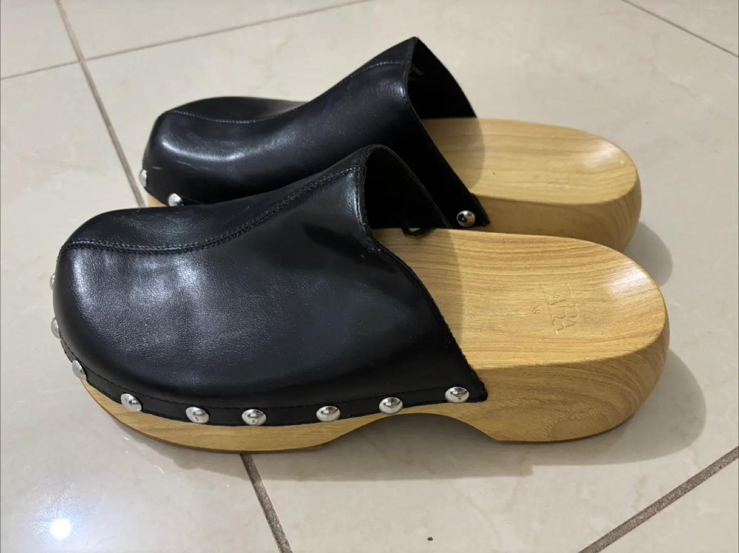 Zara Black Leather Clogs - Size 39 thumbnail