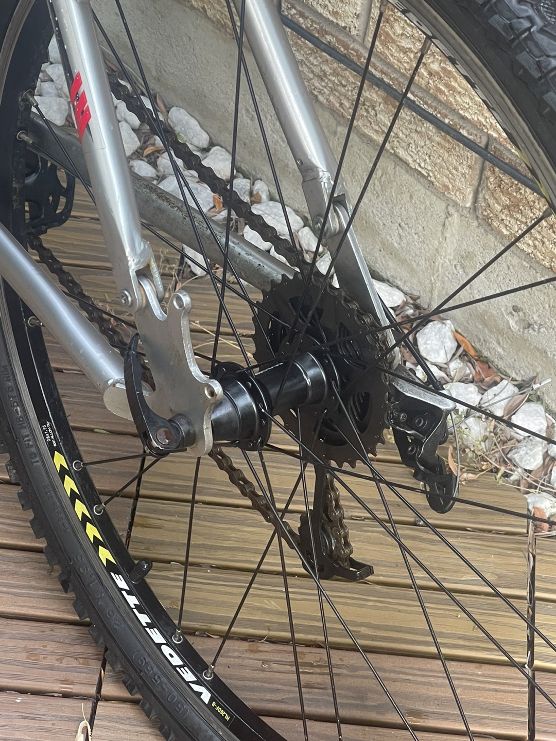 26 inch  Raleigh Dual Suspension Mountain Bike - photo 4