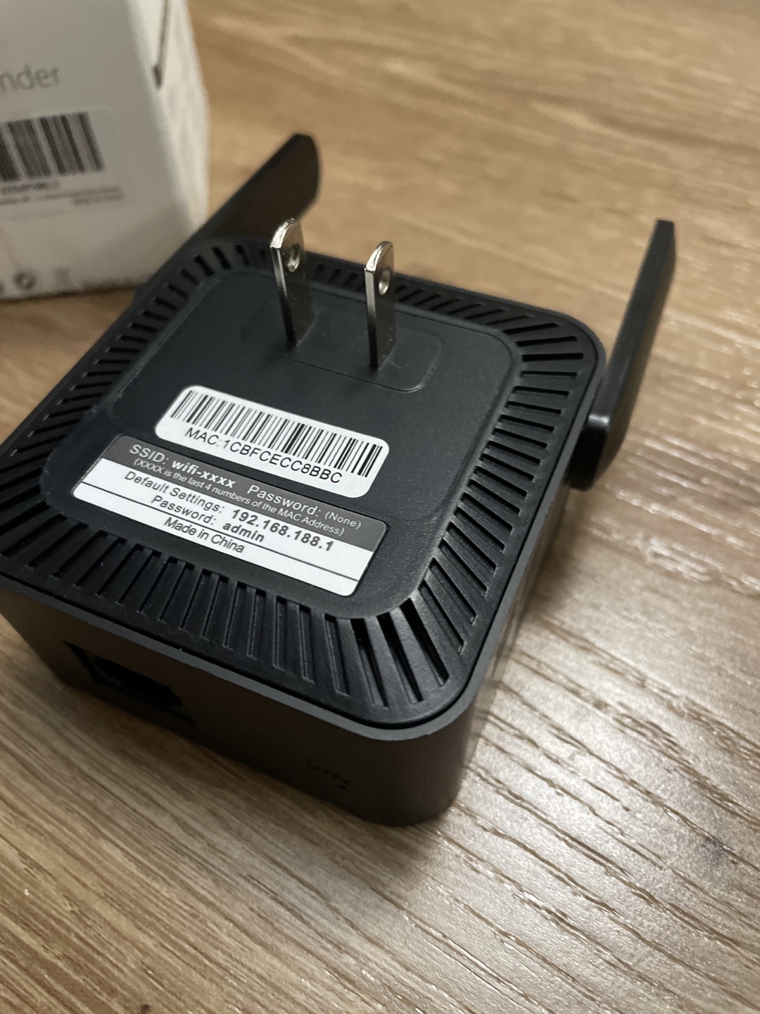 WiFi Range Extender/Repeater - Like New! - photo 3
