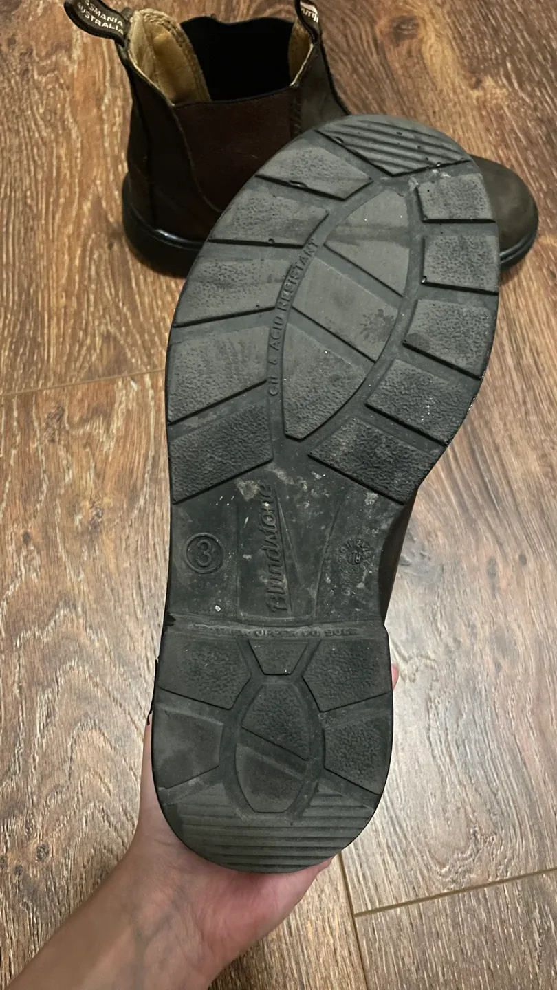 Blundstone Brown Leather Boots image indicator(3)