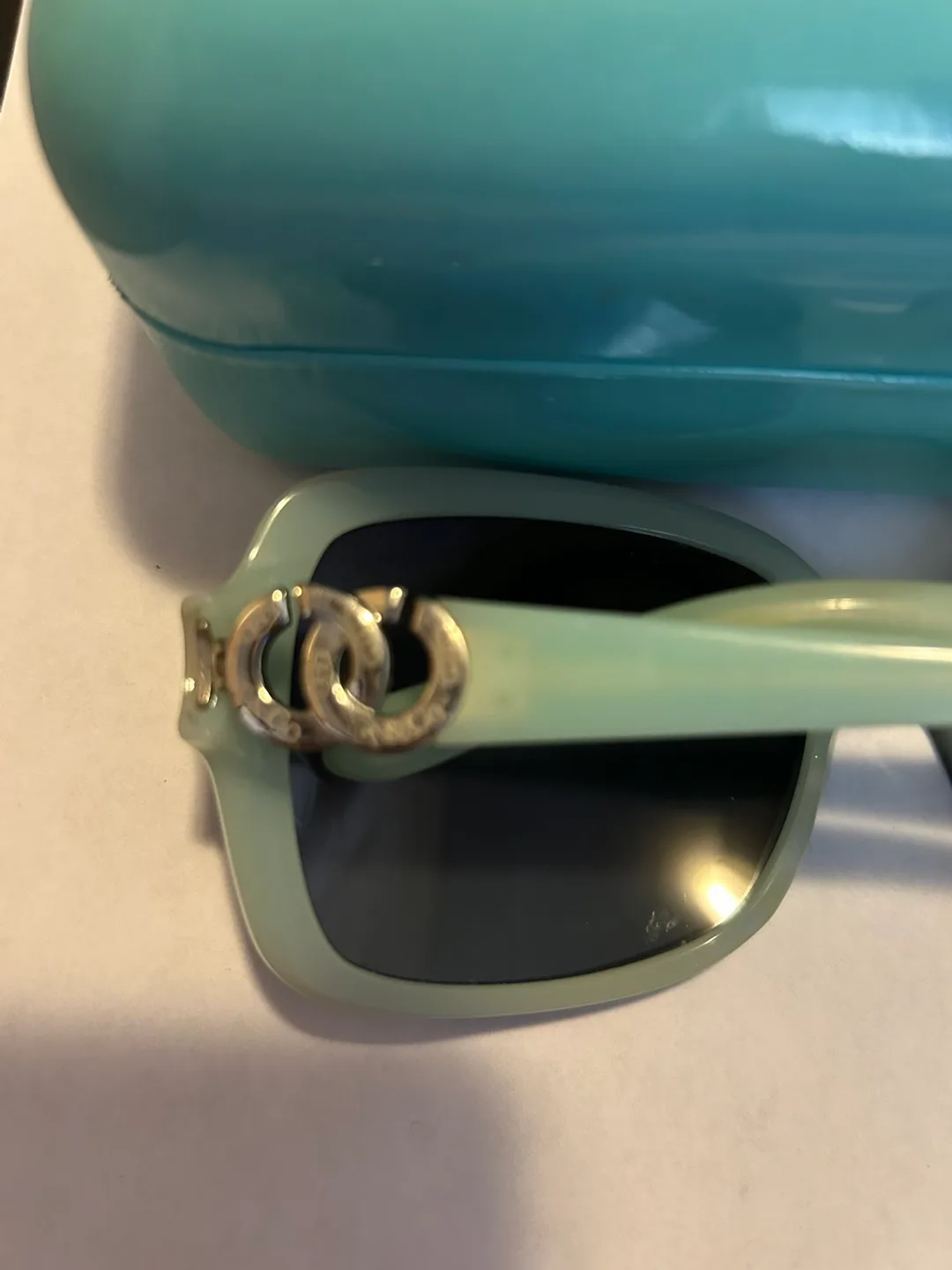Tiffany & Co. Sunglasses with Case image indicator(7)