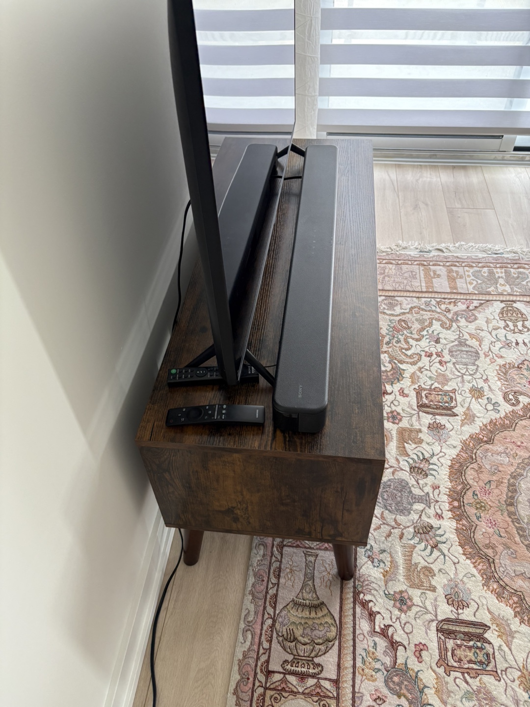 Tv stand - photo 2