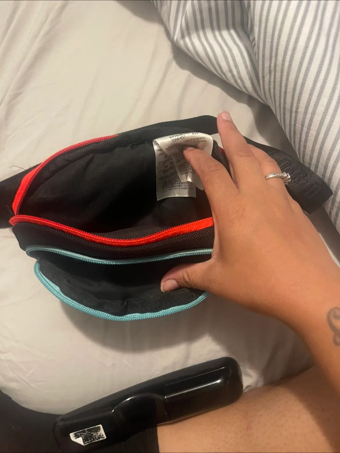 Jordan Black/Multi Color Fanny Pack image indicator(5)