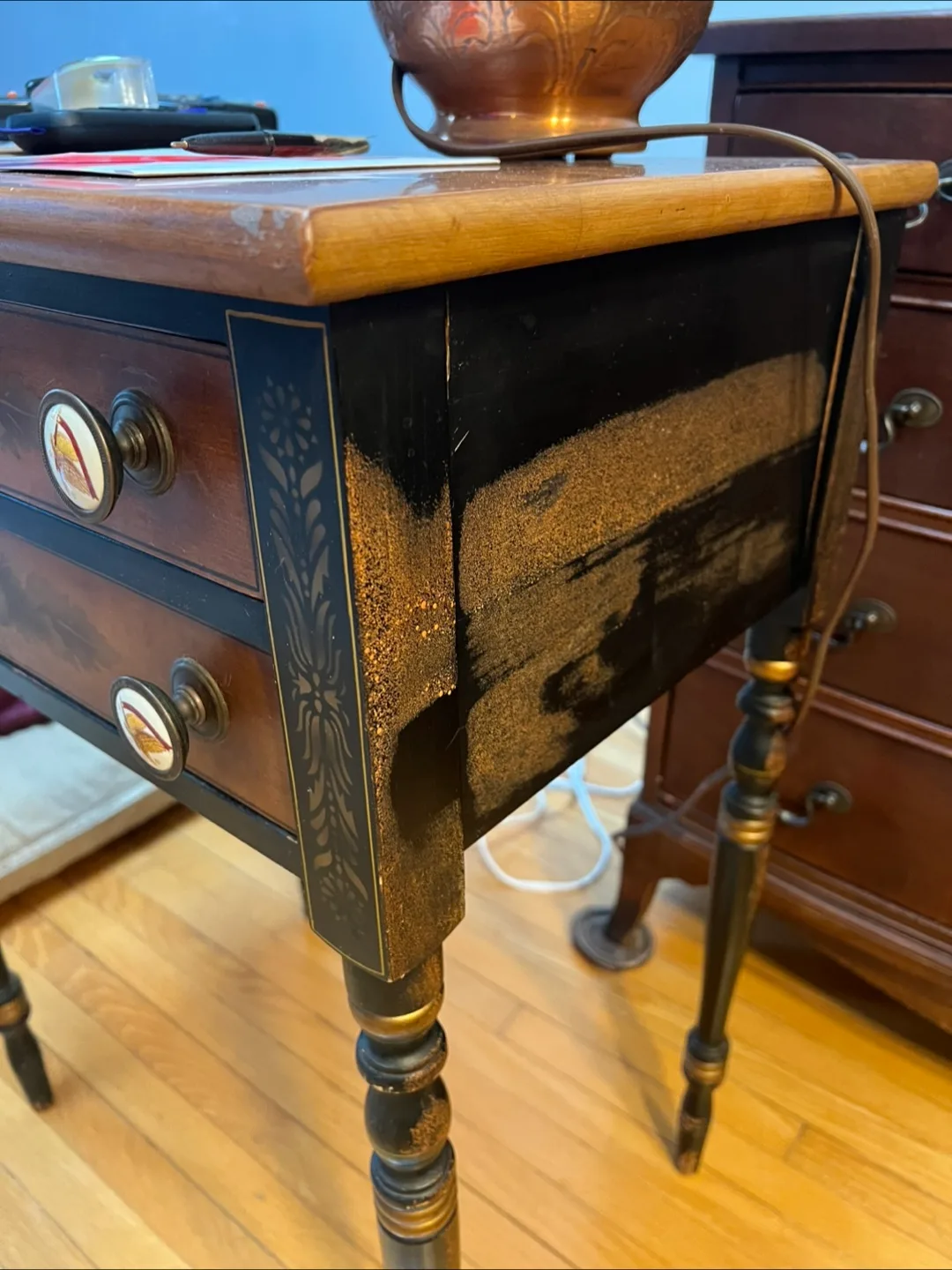 Vintage Side Table with Drawers image indicator(3)
