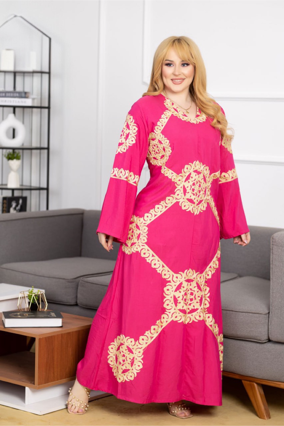 Elegant Embroidered Abaya Dress - photo 3