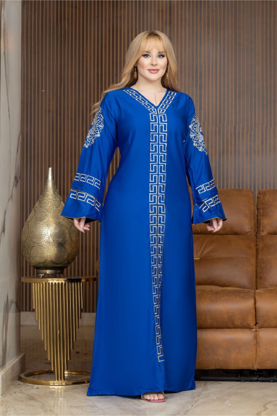 Elegant Embroidered Abaya Dress - photo 4