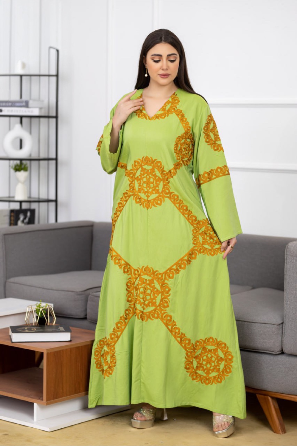 Elegant Embroidered Abaya Dress - photo 2