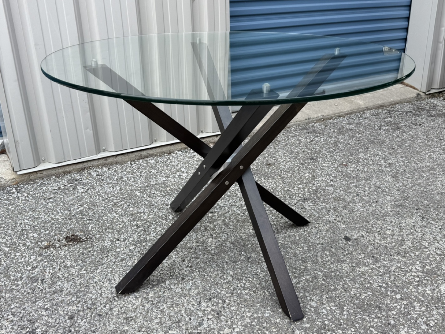 Round Glass Dining Table - photo 4