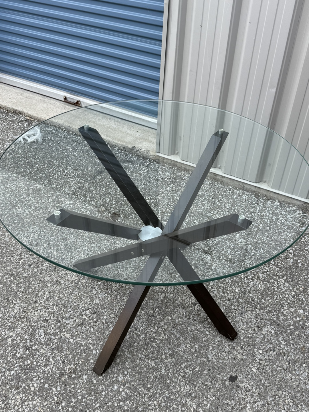 Round Glass Dining Table - photo 2