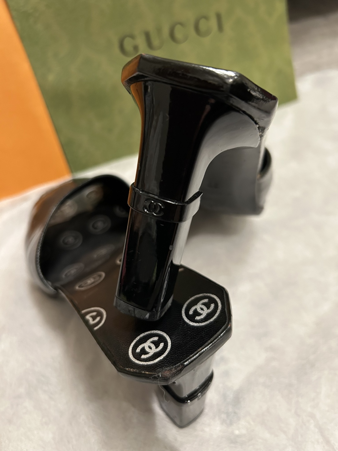 Chanel Black Patent Leather Mules - Size 37 - photo 3