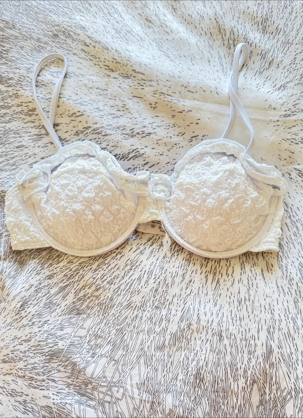BRAND NEW SHEIN Mod Knit White Bikini Set - Size Small image indicator(5)