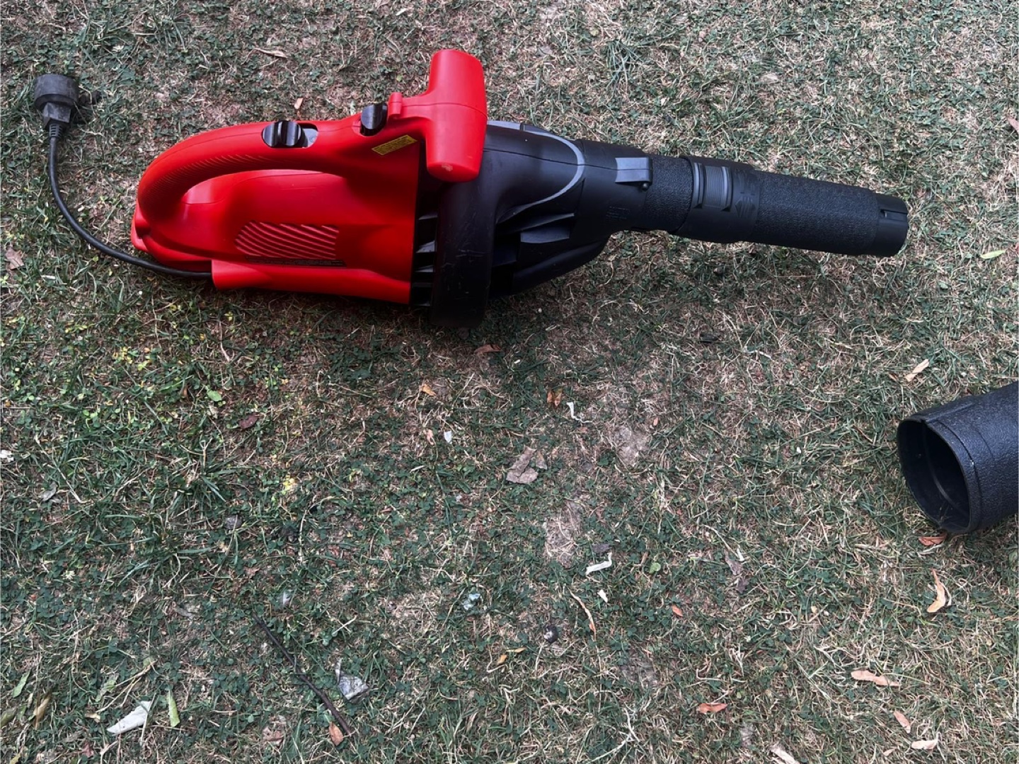 Black & Decker BV3100 Blower/Vac - photo 5