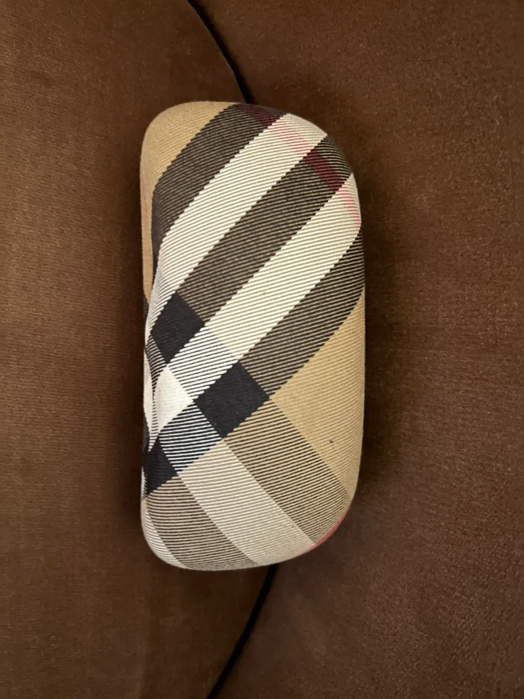 Burberry Sunglasses with Case image indicator(6)