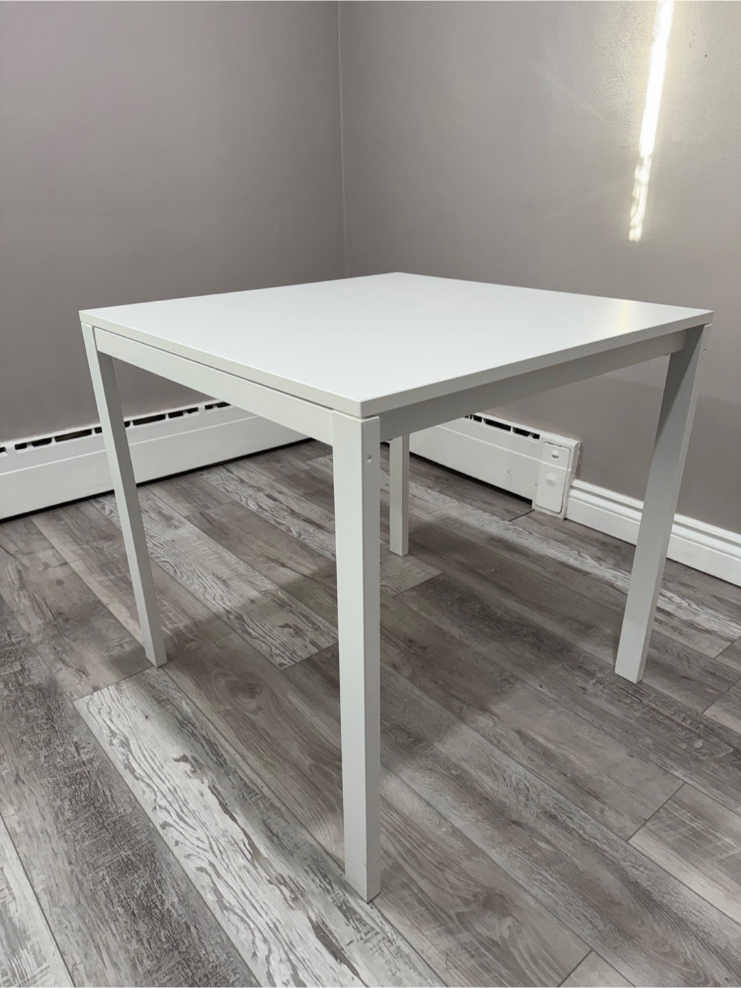 Modern 2-Seater Dining Table Set – White – Excellent Condition - photo 2