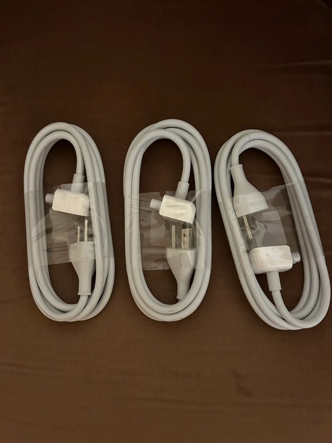 Apple Power Cord - New 10 each image indicator(2)