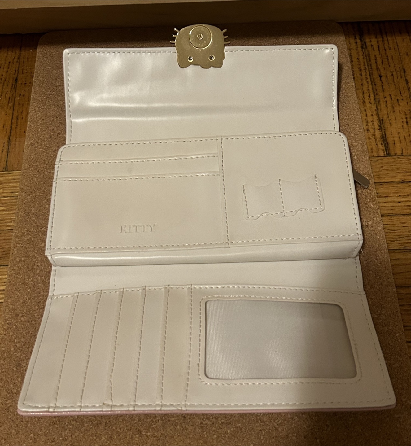 Hello Kitty Wallet with Box