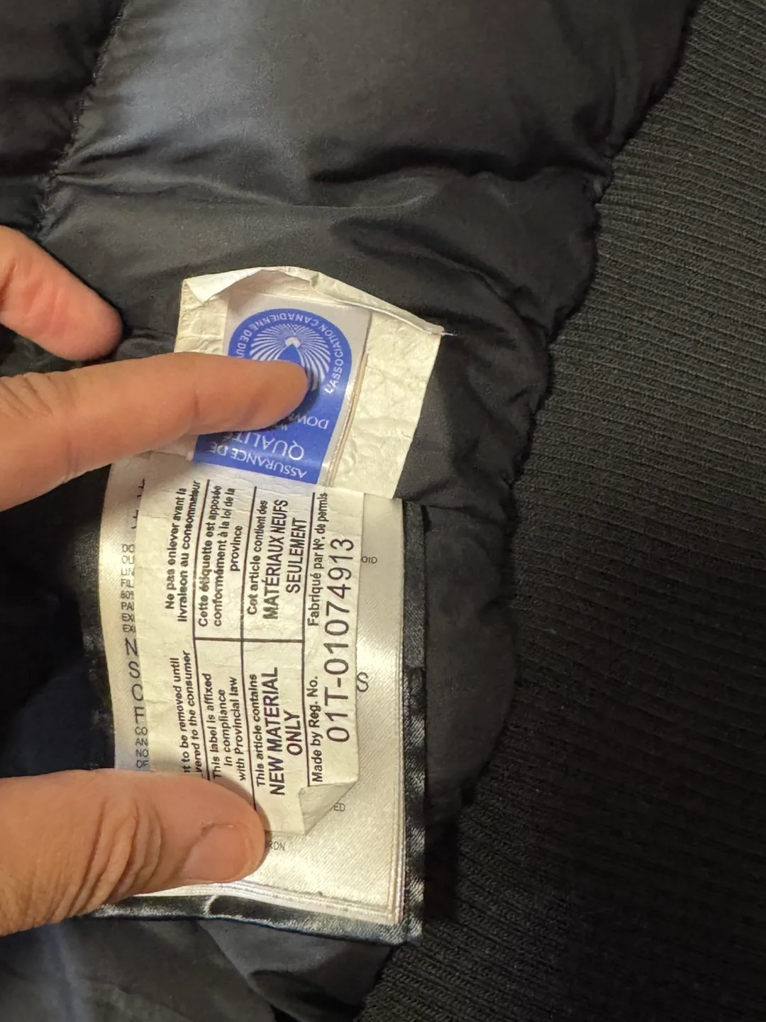 Canada Goose 7968M Graphite Jacket Men Size Small image indicator(7)