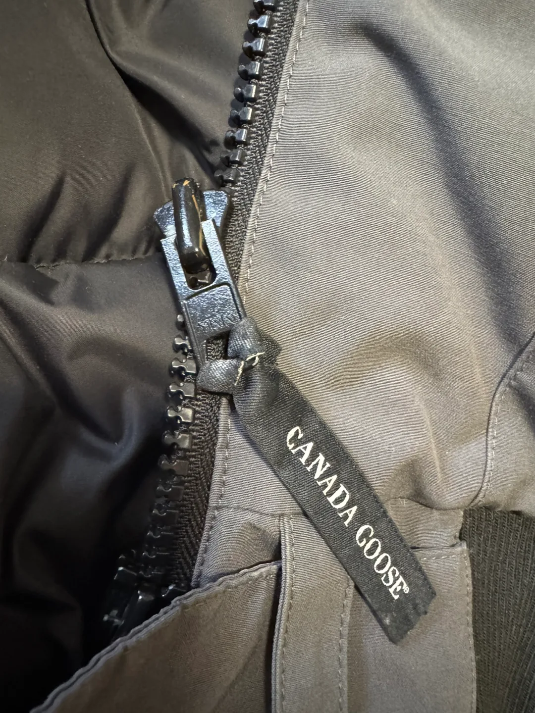 Canada Goose 7968M Graphite Jacket Men Size Small image indicator(9)