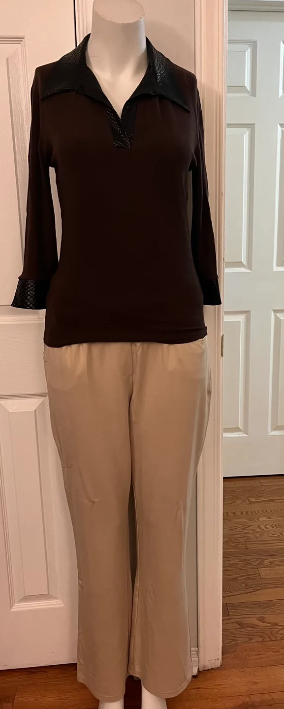 Sy's Paris Brown Top image indicator(5)