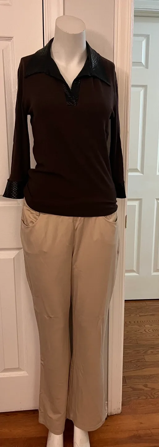 Sy's Paris Brown Top image indicator(2)