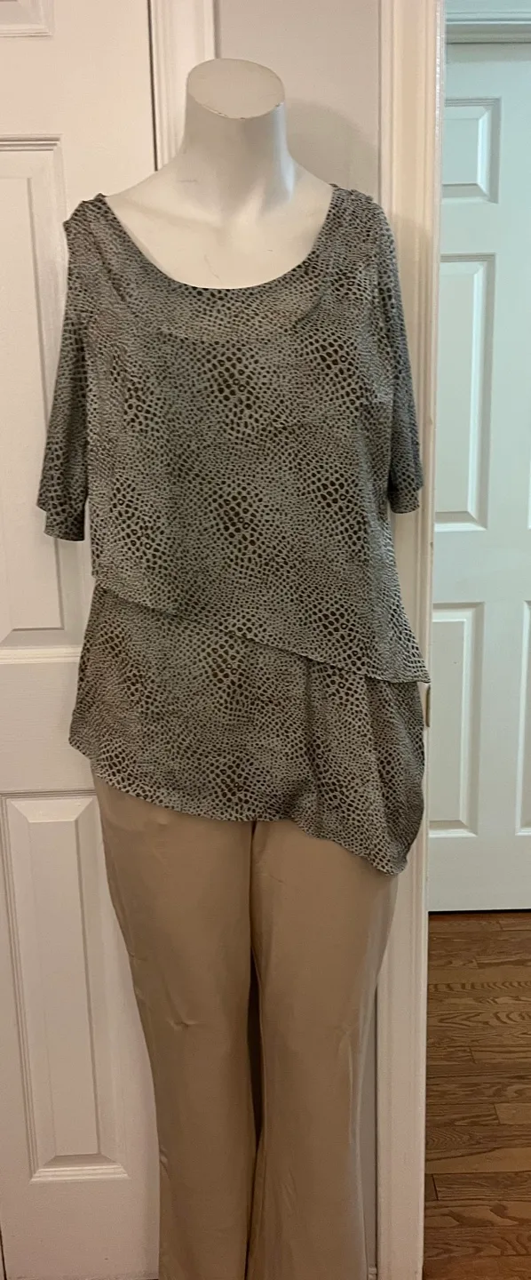 Patterned 2 pieces Blouse image indicator(3)