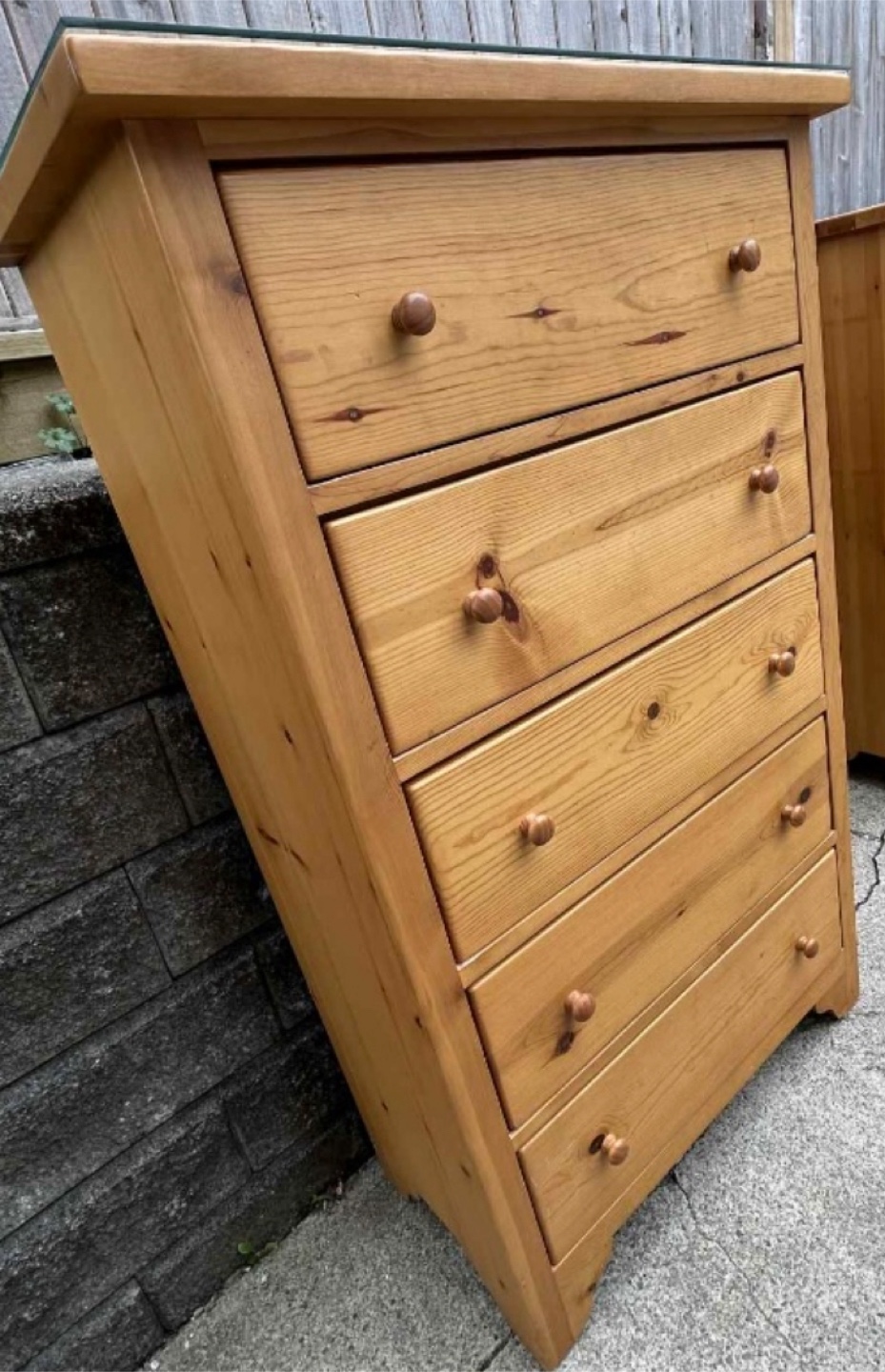 Wooden 5-Drawer Dresser