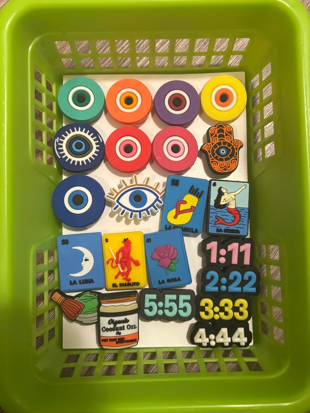Lot of 22 Spiritual Jibbitz Charms thumbnail