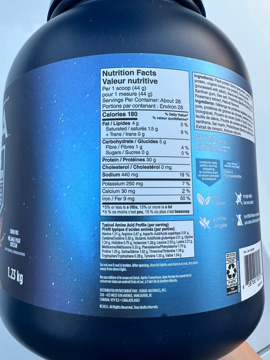 Vega Protein & Recovery - Creamy Chocolate, 1.23kg image indicator(2)