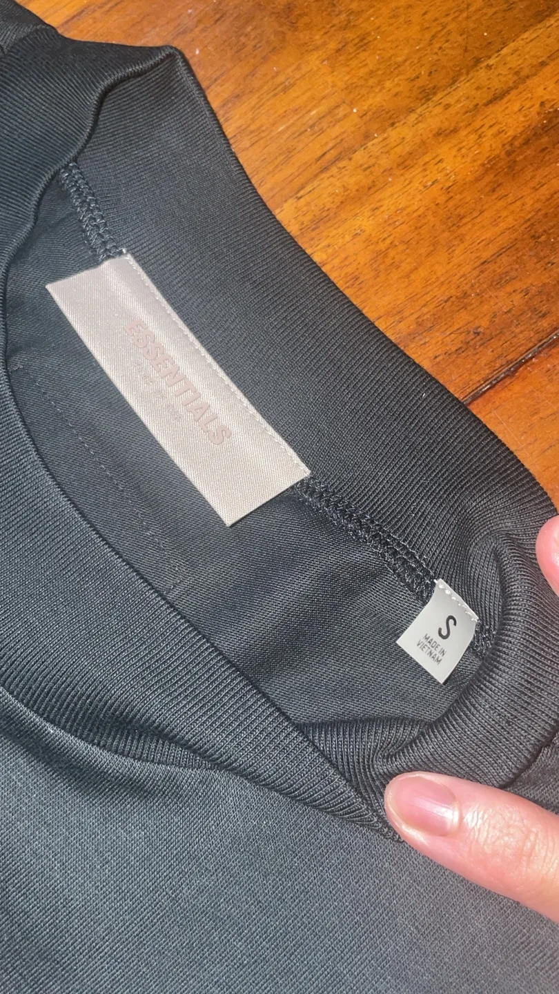 Essentials FOG Stretch Limo T-Shirt image indicator(4)