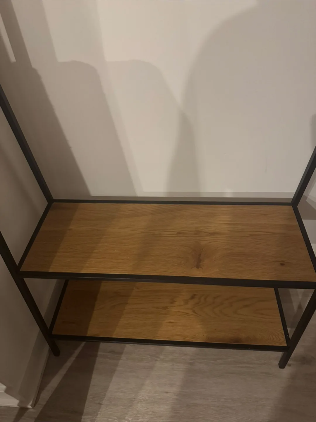 Modern 30” Clothes Rack – Excellent Condition image indicator(2)