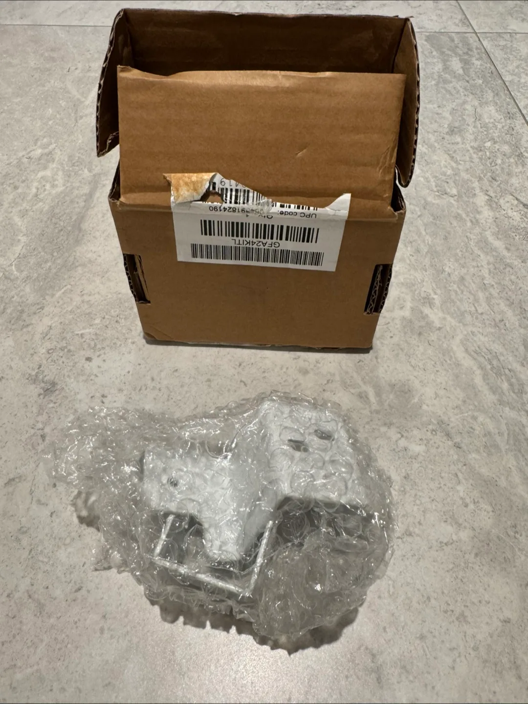 New GE 24 inch Laundry Stacking Kit (GFA24KITL) image indicator(2)