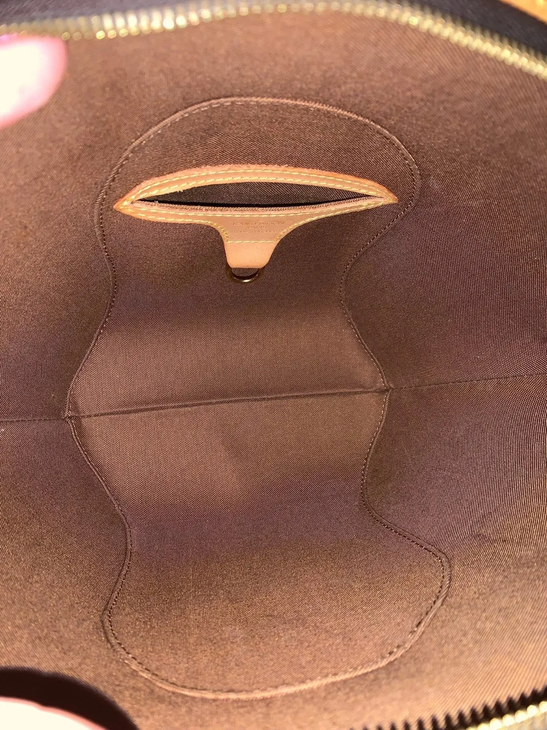 LV Ellipse Monogram Tote PM Size image indicator(8)