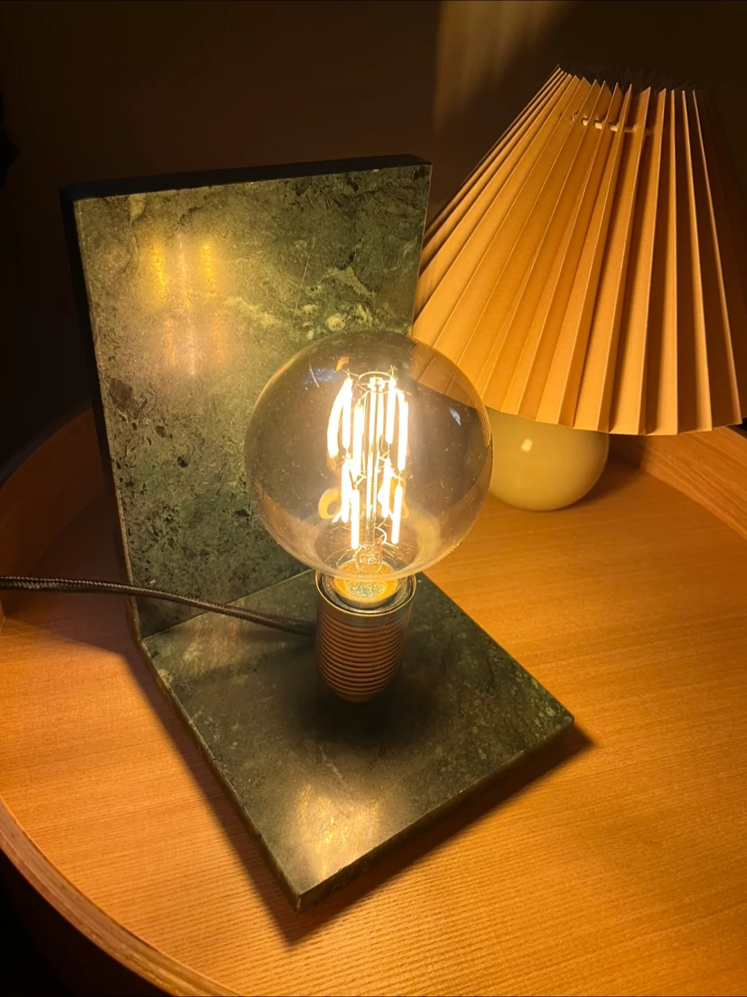 Forest Green Marble Table Lamp (New Bulb Included) image indicator(2)