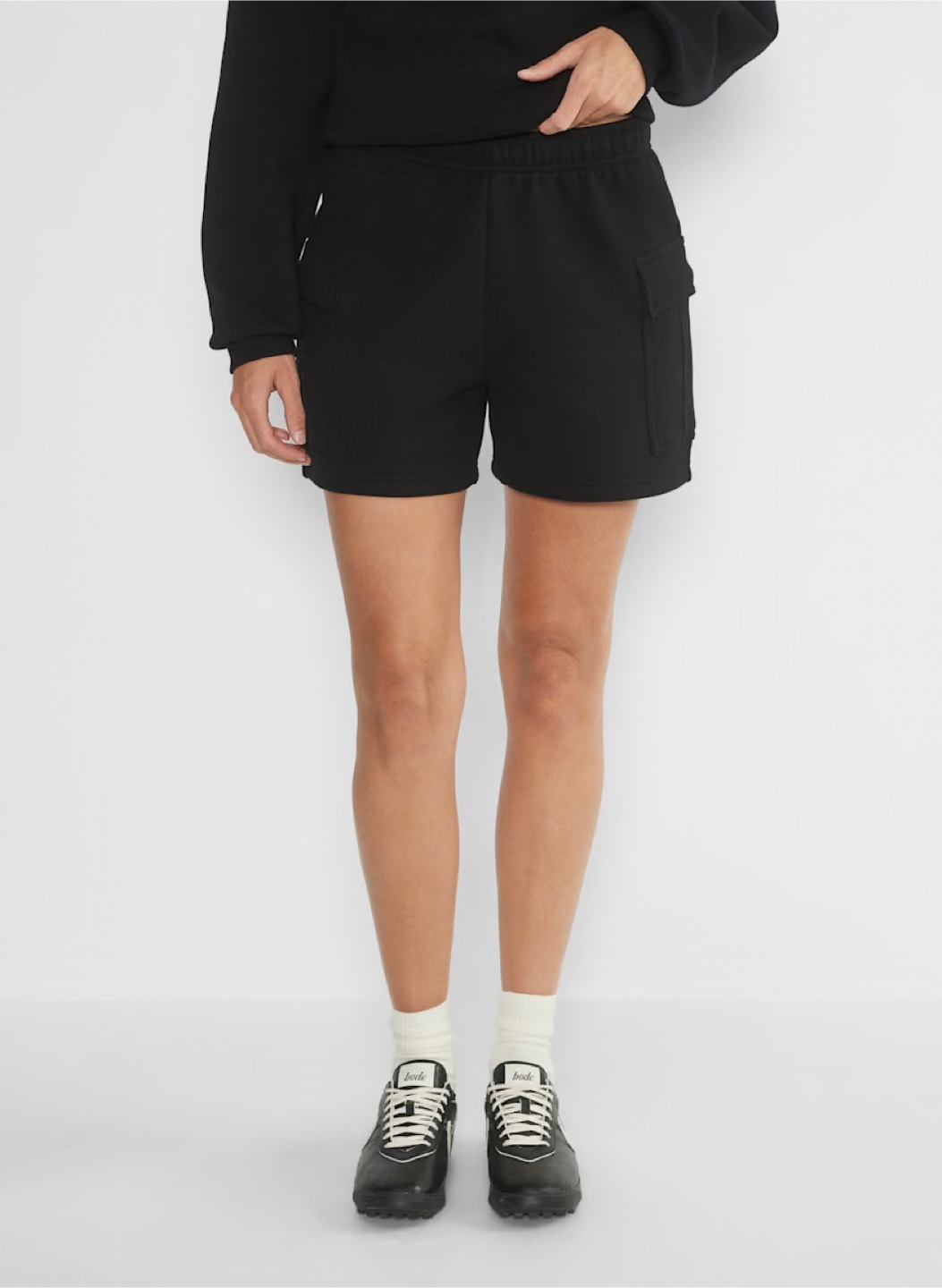 Aritzia Cozy Sweatfleece Boyfriend Cargo™ Mid-thigh Short
