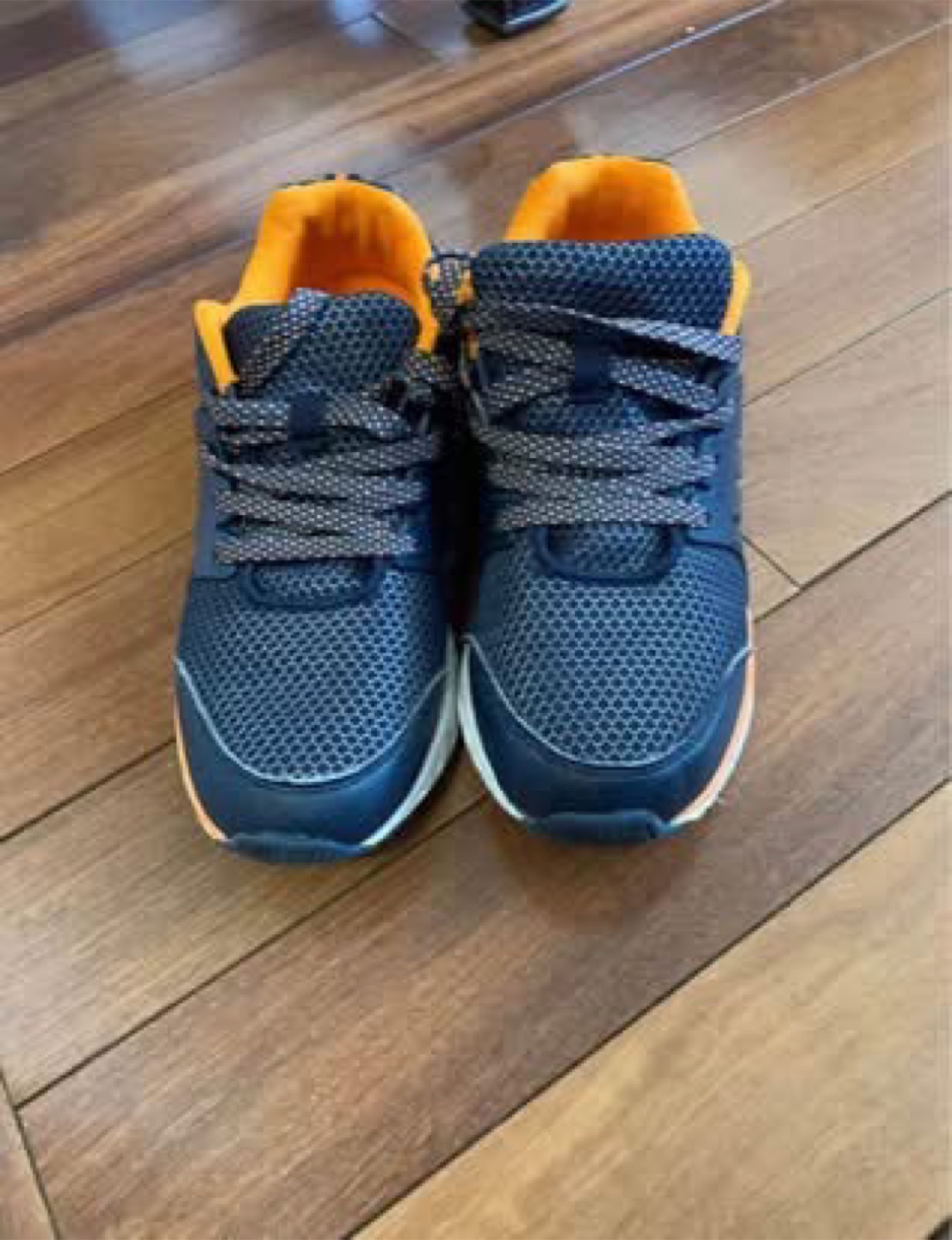 Size 5 Kids Sneakers