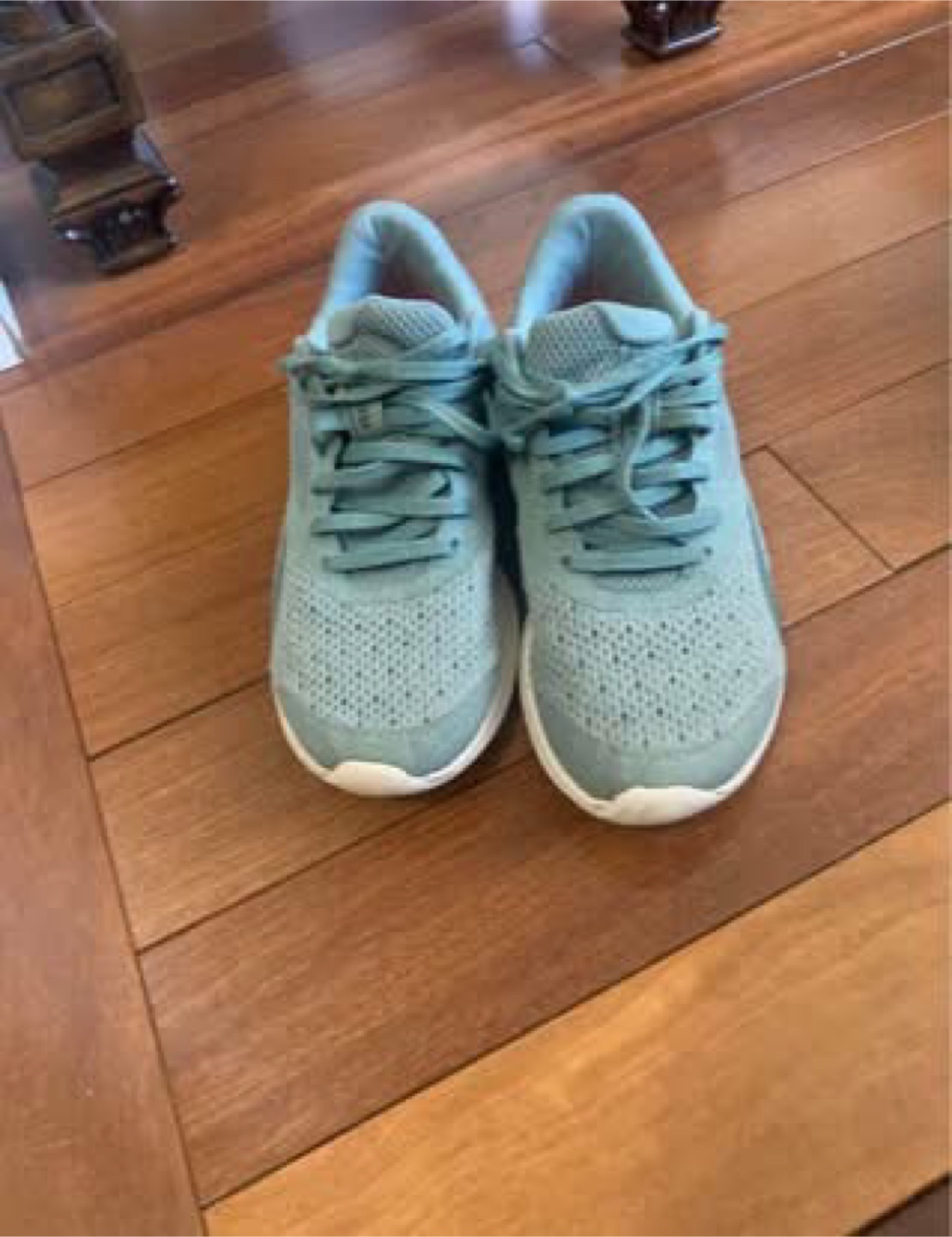 Reebok  Running Shoes - Size 5 US