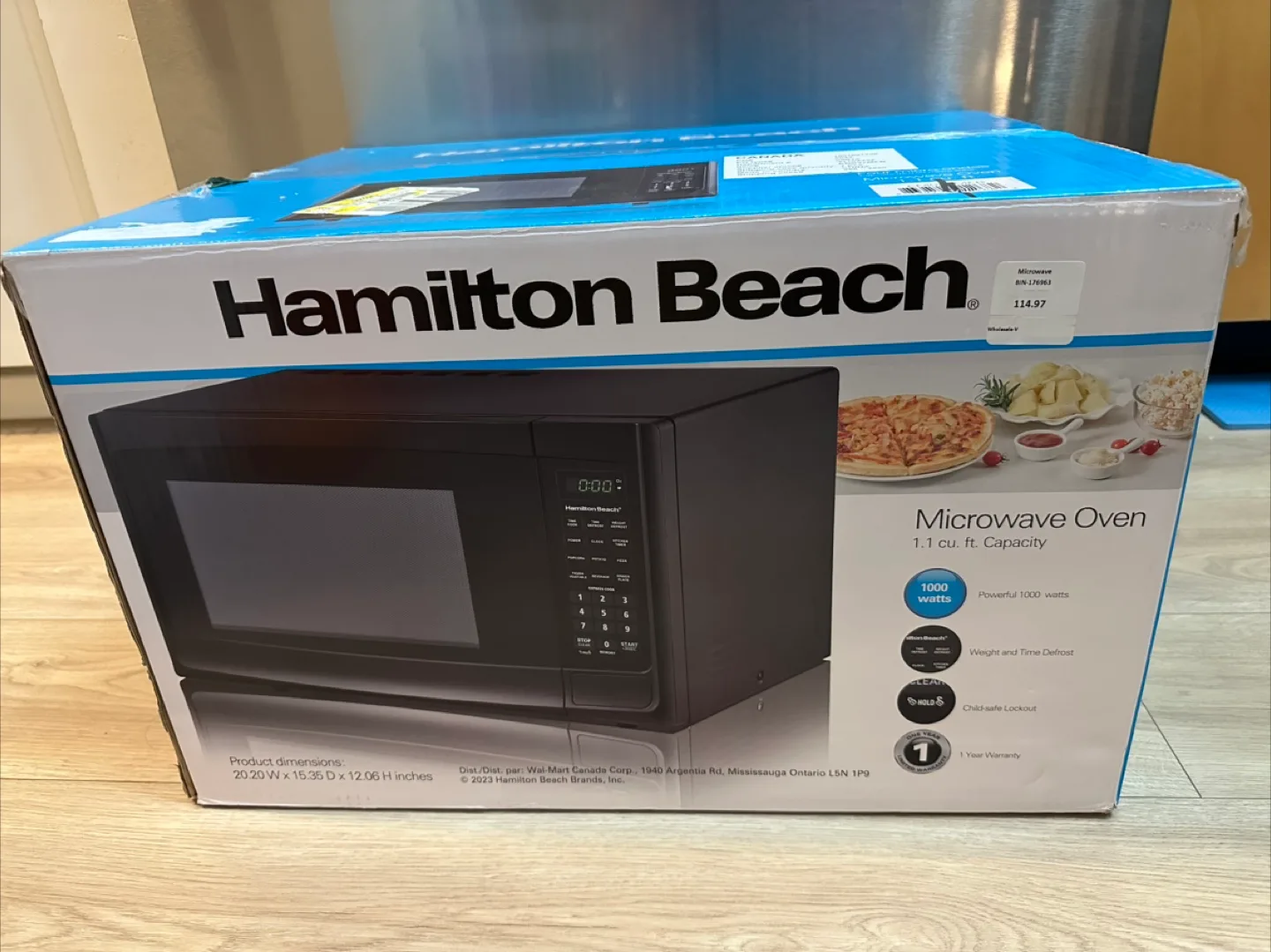 New Hamilton Beach 1.1 cu ft Microwave Oven thumbnail